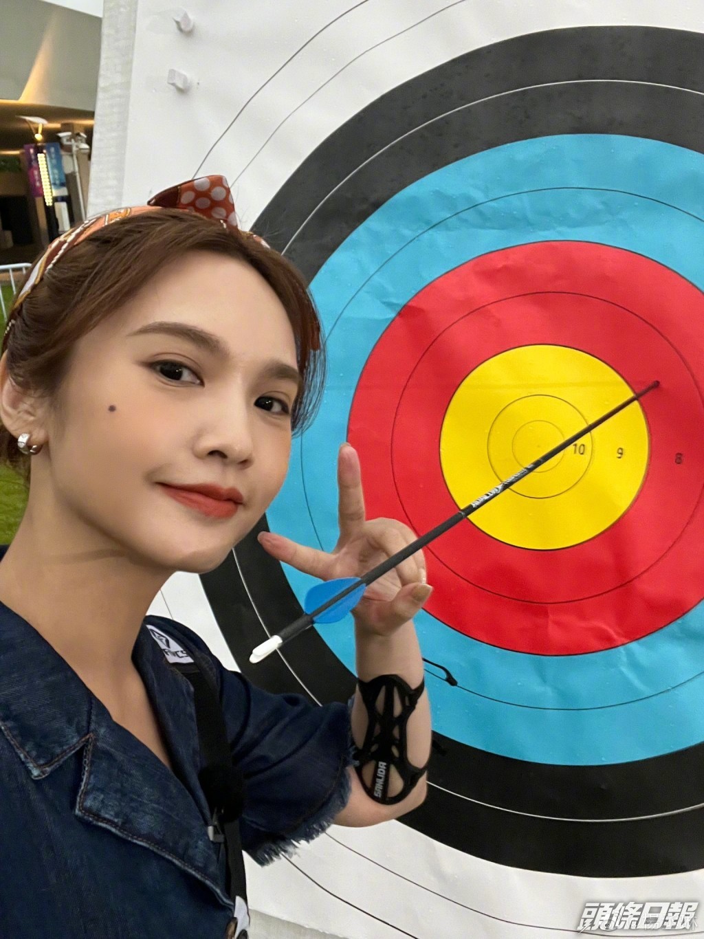 楊丞琳被爆拍廣告時，因不滿休息室空間太細，向工作人員要求換休息室。